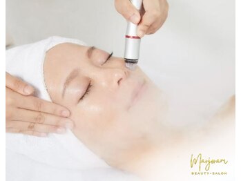 マジョラム(Marjoram)の写真/究極の毛穴ケアで印象UP↑つい見惚れる水光肌へ☆【水素水ハイドラ毛穴洗浄+ヒト幹細胞パック◆50分】