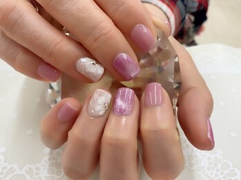 プルミエ ネイル(Premier Nail)/手描きフラワー&マグネット