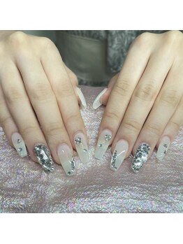 クイーンズビューティーサロン 新宿本店(Queen's beauty salon)/チップアートやり放題&つけ放題