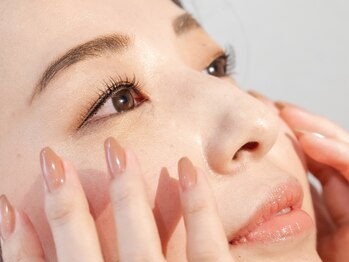 ヴァンアイラッシュ(VINGT eyelash)/まつげ・ネイル同時施術