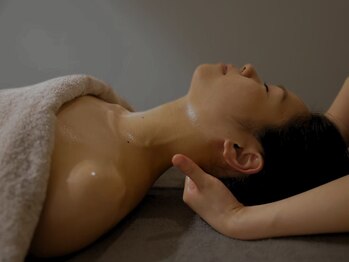 ツキ(tsuki.)の写真/完全個室で、あなたのためだけのリラクゼーションを。心身の疲れを癒し、特別な時間を体験ください♪