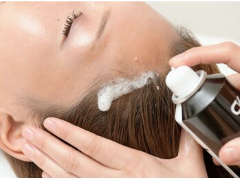 エクリ(ECRI)/神泡炭酸ヘッドスパ