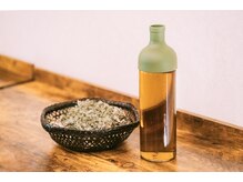 ローズライン 本郷(Roseline)の雰囲気（ホットタオルや発汗後のお湯掛けに国産よもぎを使用しております）