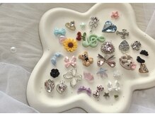 ネイル ヴィアンジュ(Nail Viange)の雰囲気（トレンドパーツ取り揃えています♪）