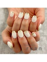 ロアンネイル(roan nail)/