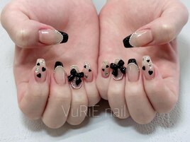 ガーリーネイル