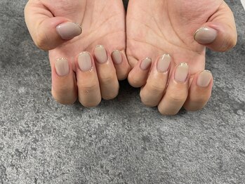 ダイナ ムーン(Dyna moon.)/シンプルネイル