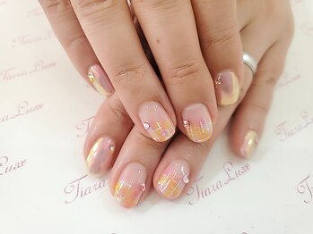 ティアラリュクス 東林間店(Tiara Luxe)/お客様ネイル カラフルツイード