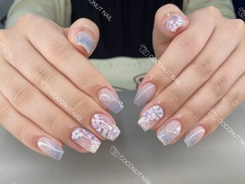 ココナッツネイル/