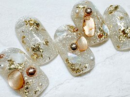 キラキラ ストーンネイル