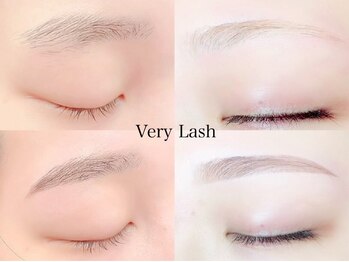 ベリーラッシュ 蒲田(VeryLash)の写真/【アイブロウ×まつげパーマ専門店】デザイン眉毛×束感まつげパーマでかわいい目元★人気NO1メニュー◎