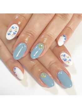 テラックス/小花ブルーネイル