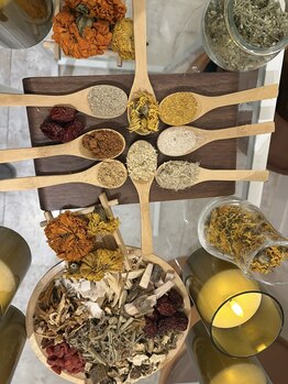 マホロバ セカンド(mahoroba 2nd)/黄土よもぎ蒸し表参道