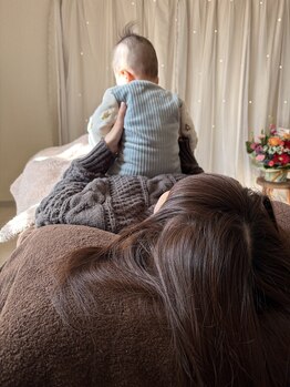 プチルポ ドゥテテ(Petit Repos de tete)/赤ちゃんもご一緒に