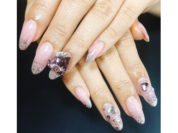 ロサネイル(rosa nail)/六本木ネイルサロン