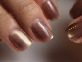 ブラウンマグ/柳津ネイルサロン