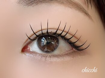 チッチ 小倉店(chicchi)の写真/丁寧なカウンセリングで言葉にしにくい理想の目元を一緒に叶えるサロン♪LEDで持続力もUP！
