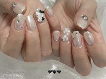 乳白ミラーネイル　akane