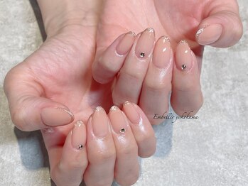 上品ネイル