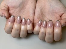 ラフィーナ(RAFFINA)/フレンチネイル