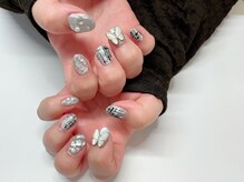 サロンドリスブラン(Salon du lys blanc)/