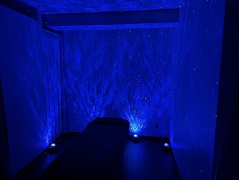 ねむりっつ 神戸元町店の写真/【22時まで営業◎】現実逃避したい方におすすめ◎贅沢なリラックス空間・施術をご提供します ♪