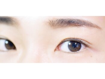 光/パリジェンヌラッシュリフト