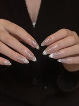 ムーイ 外苑前(mooi.)/kirakira stone