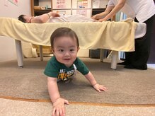 子育てママの整体サロン/施術中のお子様の様子
