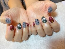 シーハウス(c house)/チェック柄ネイル