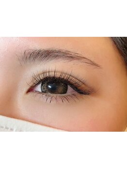 ボリュームのある目元にしたい