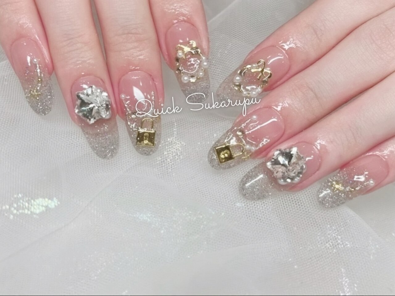 2026年冬トレンド】ネイルチップのネイルデザイン集｜人気順｜2ページ