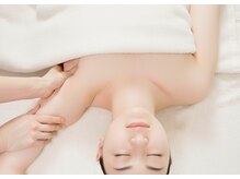 サロン ストック(STOCK)の雰囲気（辛い首肩コリでお悩みの方は脇のリンパもしっかり！効果を実感）