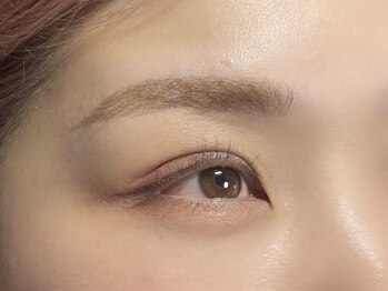 ヨヘン(YoHen)の写真/眉ワックスと眉カラーで垢抜け！パリジェンヌも組み合わせて理想の目元を叶える特別サロン♪
