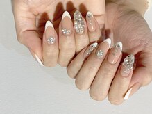 ネイルズ ララ(nails Lala)/白フレンチ