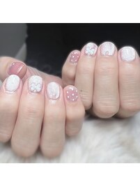 可愛い小さなリボンネイル