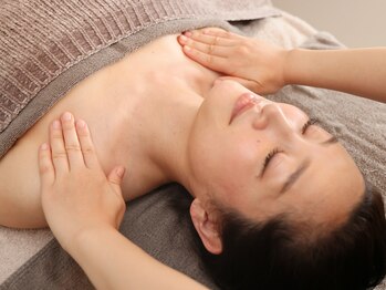 ラコル 京橋店(lacol)/【コルギ施術内容】デコルテ