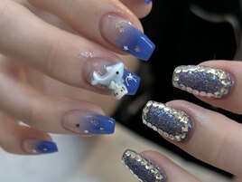 ブルーグラデーションネイル
