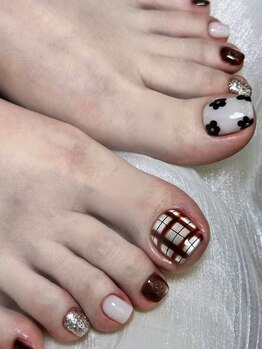 フットアートし放題