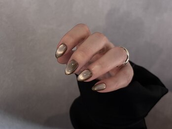 カリスティ(Kallisti)の写真/洗練されたシンプルデザインをご提案いたします。肌に馴染む【スキンネイル】メニューも新たにご用意。
