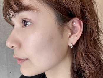 ユニ(uni)/perl × gold mimitsubo