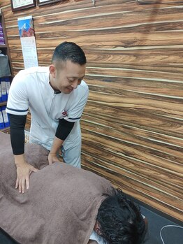 岡本駅前整骨院/腰痛