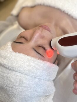 ホウレイ線・たるみ改善！予防ケア