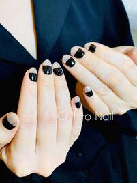 ブラック&ミラーネイル