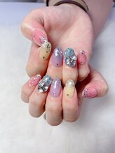 ティアラネイル(TIARA NAIL)/ジェルアートつけ放題¥9000