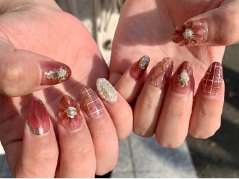 ネイル アヴァンス JR和歌山店(Nail AVANCE.)の写真/ニュアンス、ミラー、マグネットなどトレンドアートはなんでもお任せ★！お気に入りがきっと見つかる♪