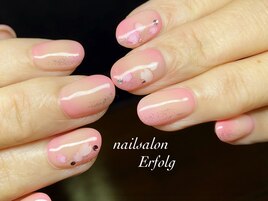 大人可愛い桜の春ネイル！