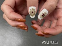 エルミー 三軒茶屋(elmy)/手描きアート　ゴールド