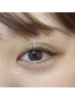 フィアラ 京都駅前店(Fiara)/パリジェンヌ