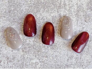 ネイルサロン エムズ(Nail Salon M's)/赤マグネットで冬ネイル